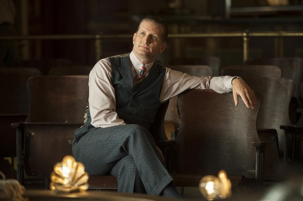 پل اسپارکس در سریال «امپراتوری بوردواک» (Boardwalk Empire)